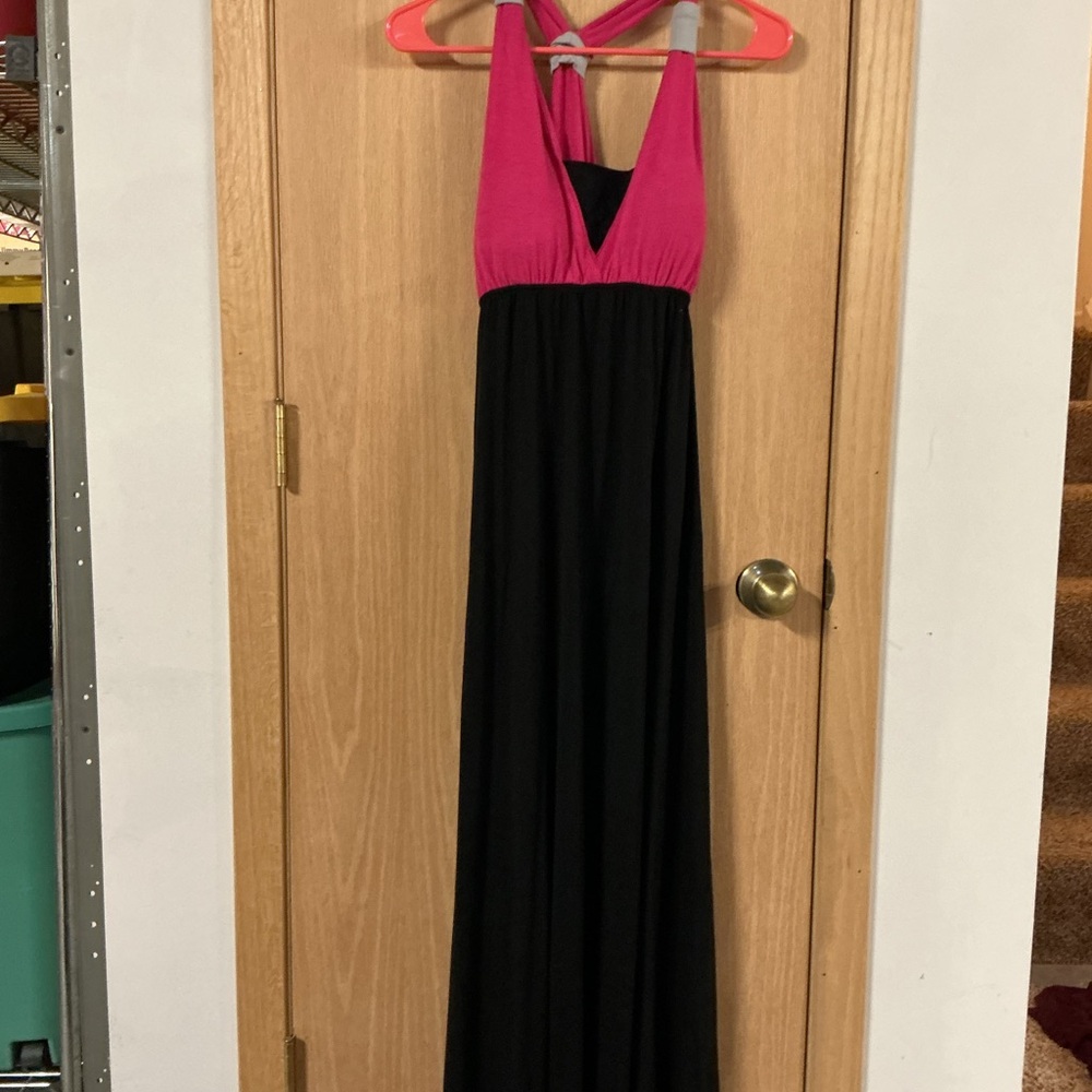 Planet Gold Fuchsia and Black Dress